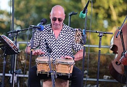 Sébastien Fauqué,Tierra del sur, percussionniste